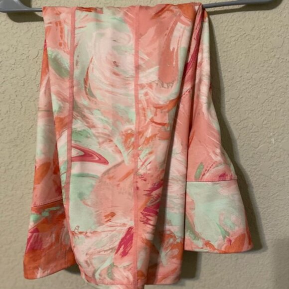 Abstract Pattern Workout Pants - Picture 2 of 5